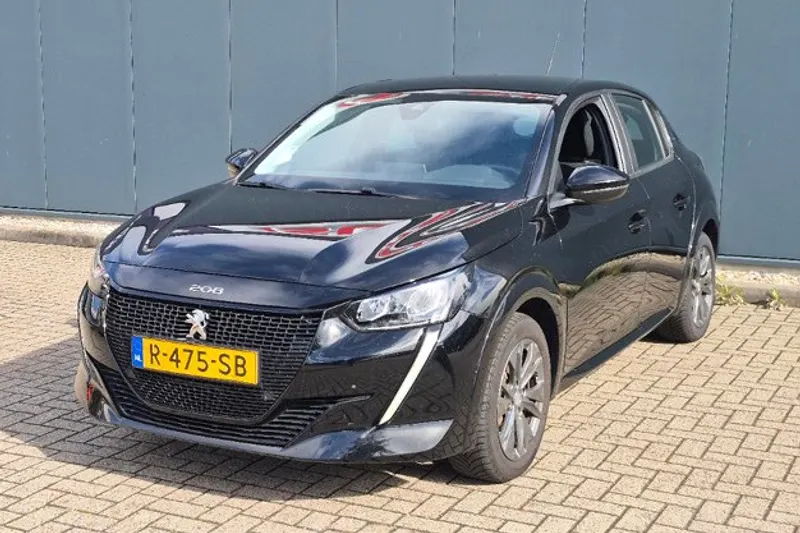Peugeot e-208 (2022)