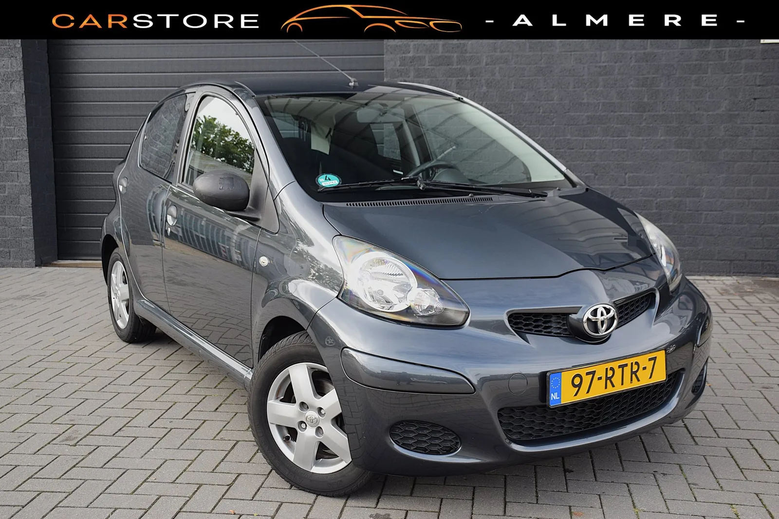 Toyota Aygo (2011) — foto 1