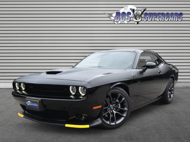 Dodge Challenger (2023) — foto 1