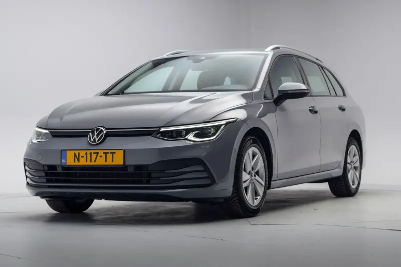 Volkswagen Golf (2022)