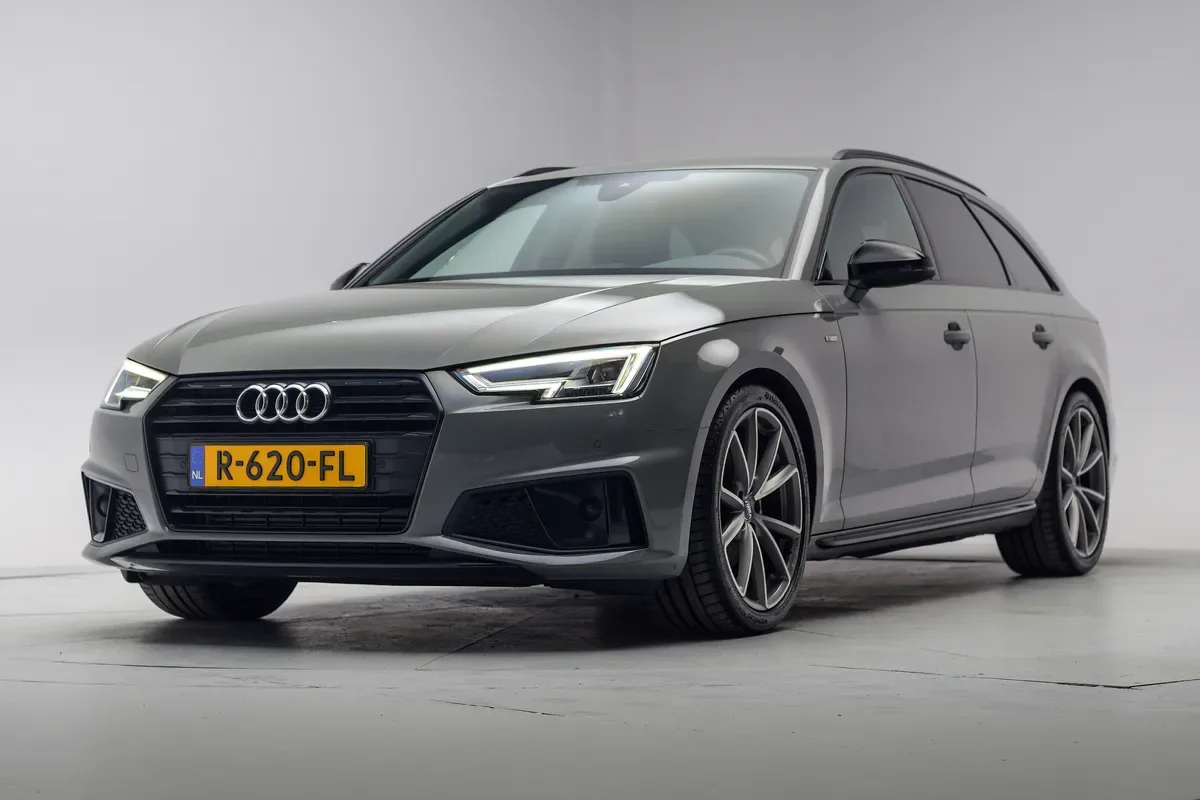 Audi A4 (2019) — foto 1