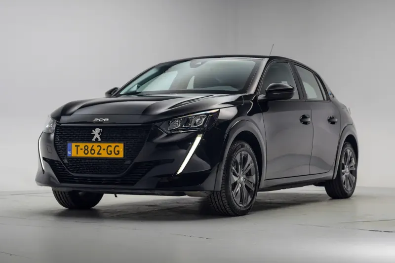 Peugeot e-208 (2023)