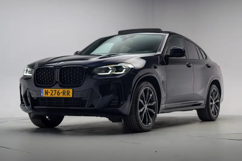 BMW X4 (2021)