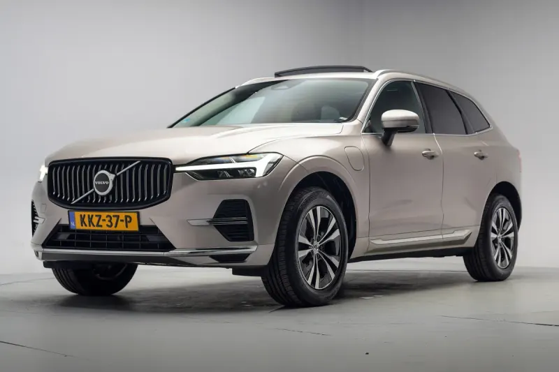 Volvo XC60 (2023)