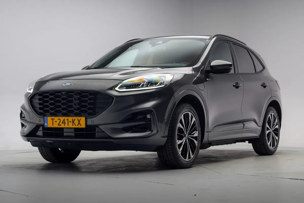 Ford Kuga (2023) — foto 1