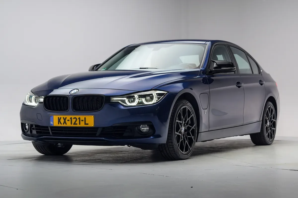 BMW 3-Serie (2016) — foto 1