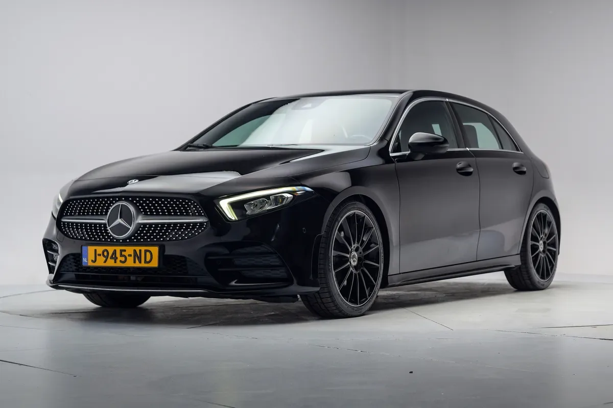 Mercedes-Benz A-Klasse (2019) — foto 1