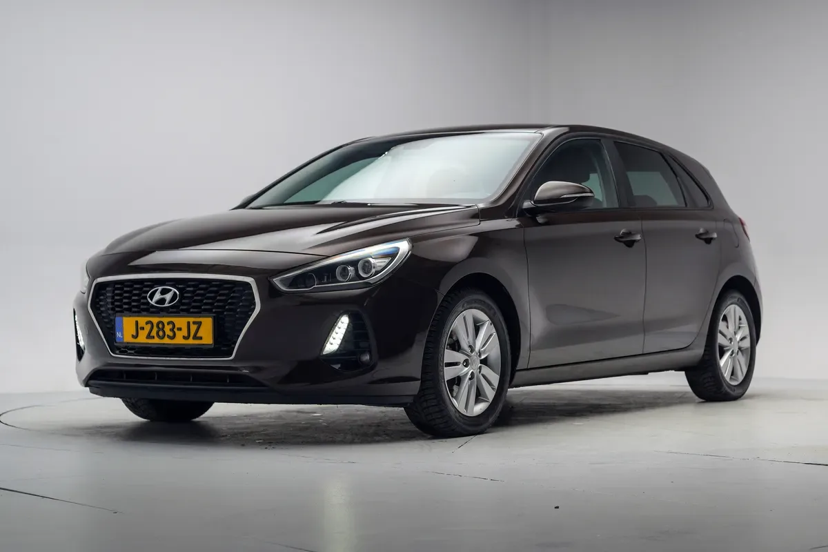Hyundai i30 (2017) — foto 1