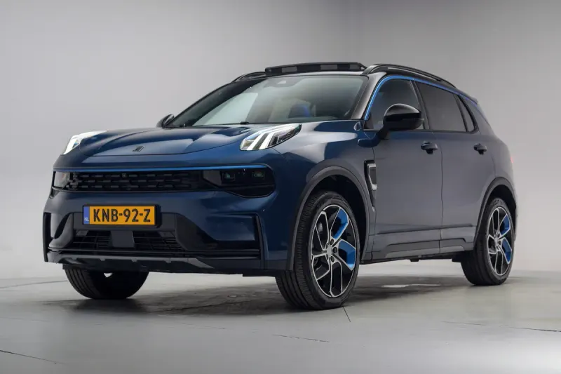 Lynk & Co 01 (2024)