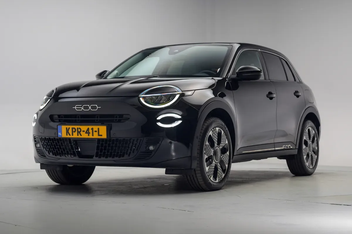 Fiat 600 (2025) — foto 1