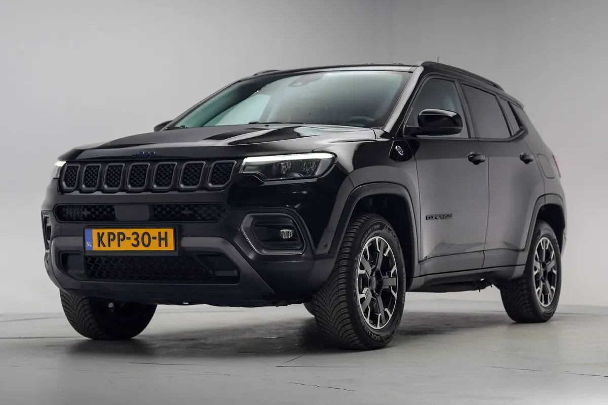 Jeep Compass (2023) — foto 1