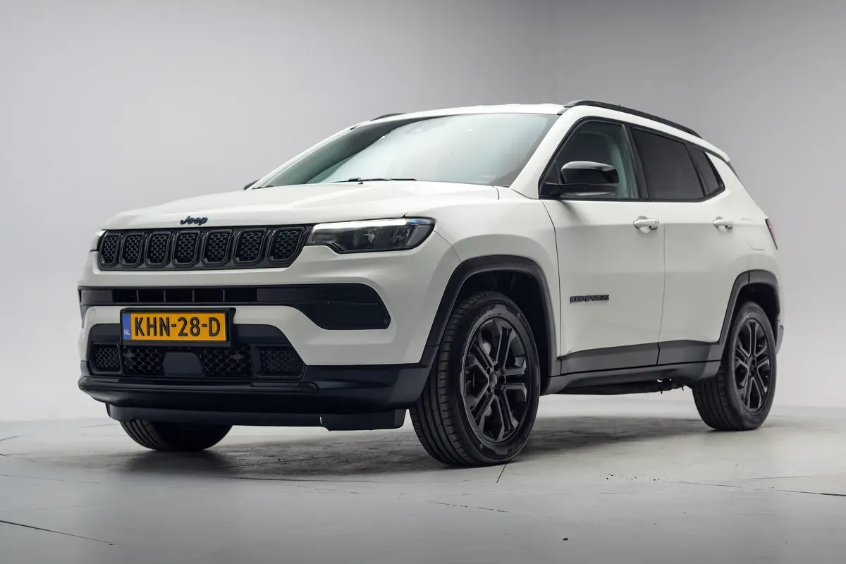 Jeep Compass (2022) — foto 1