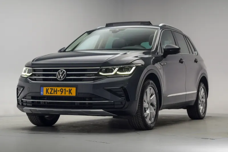 Volkswagen Tiguan (2023)