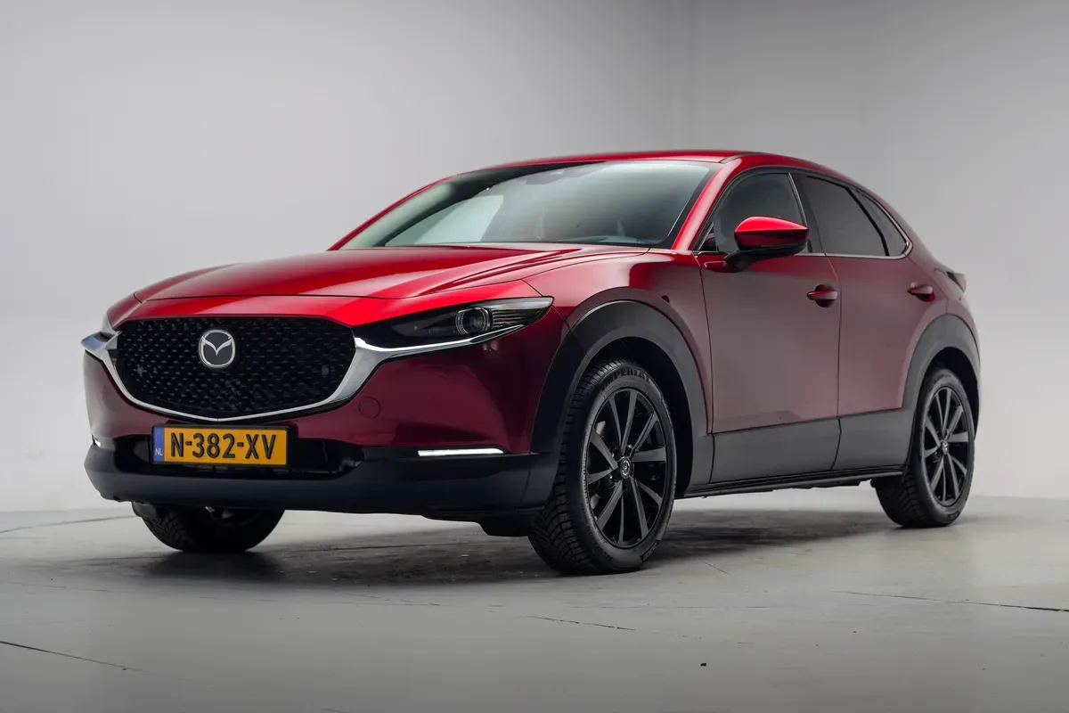 Mazda CX-30 (2019) — foto 1