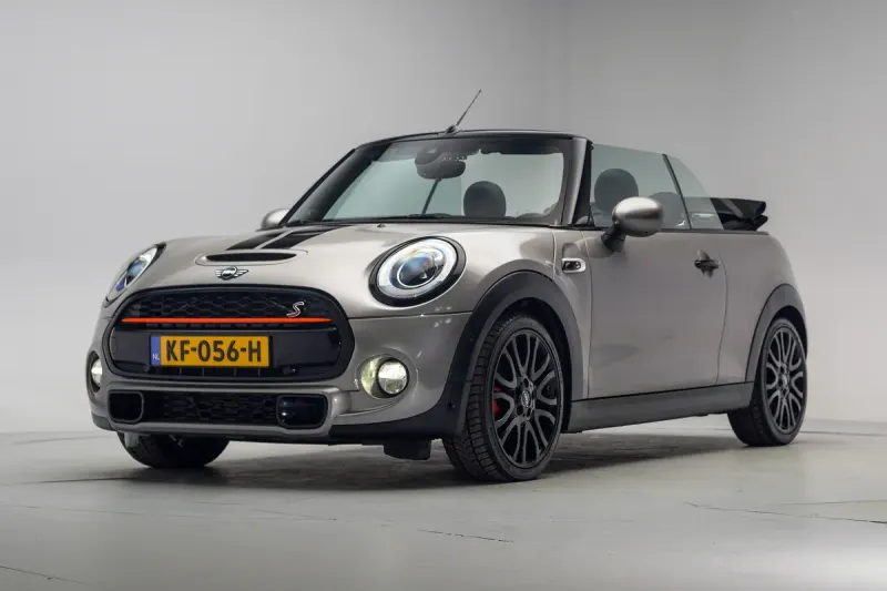 MINI Cabrio (2016)