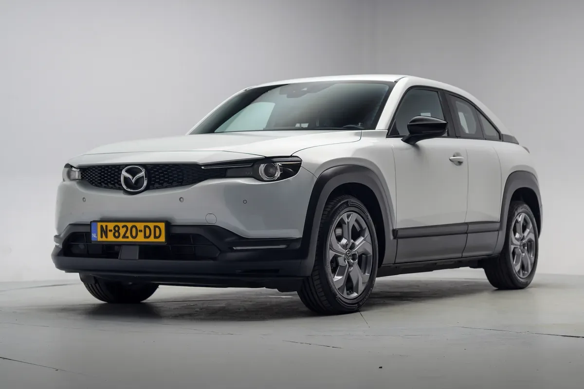 Mazda MX-30 (2021) — foto 1