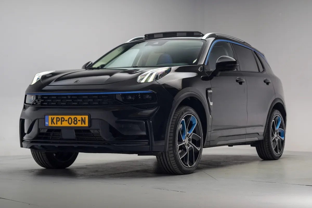 Lynk & Co 01 (2022) — foto 1