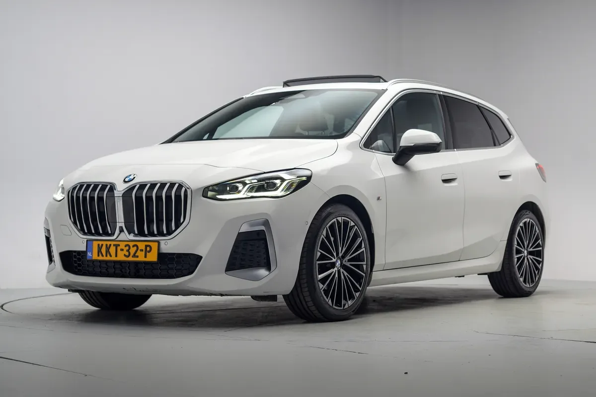 BMW 2-Serie (2023) — foto 1