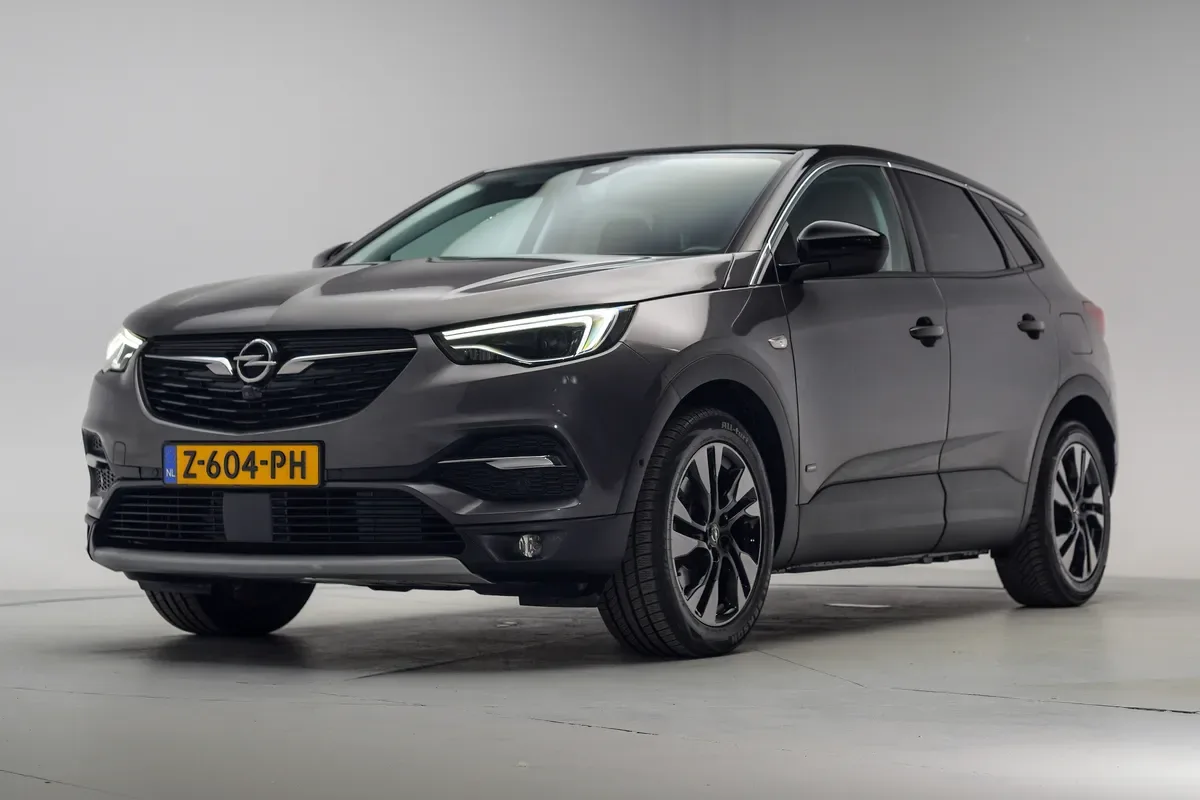 Opel Grandland X (2021) — foto 1