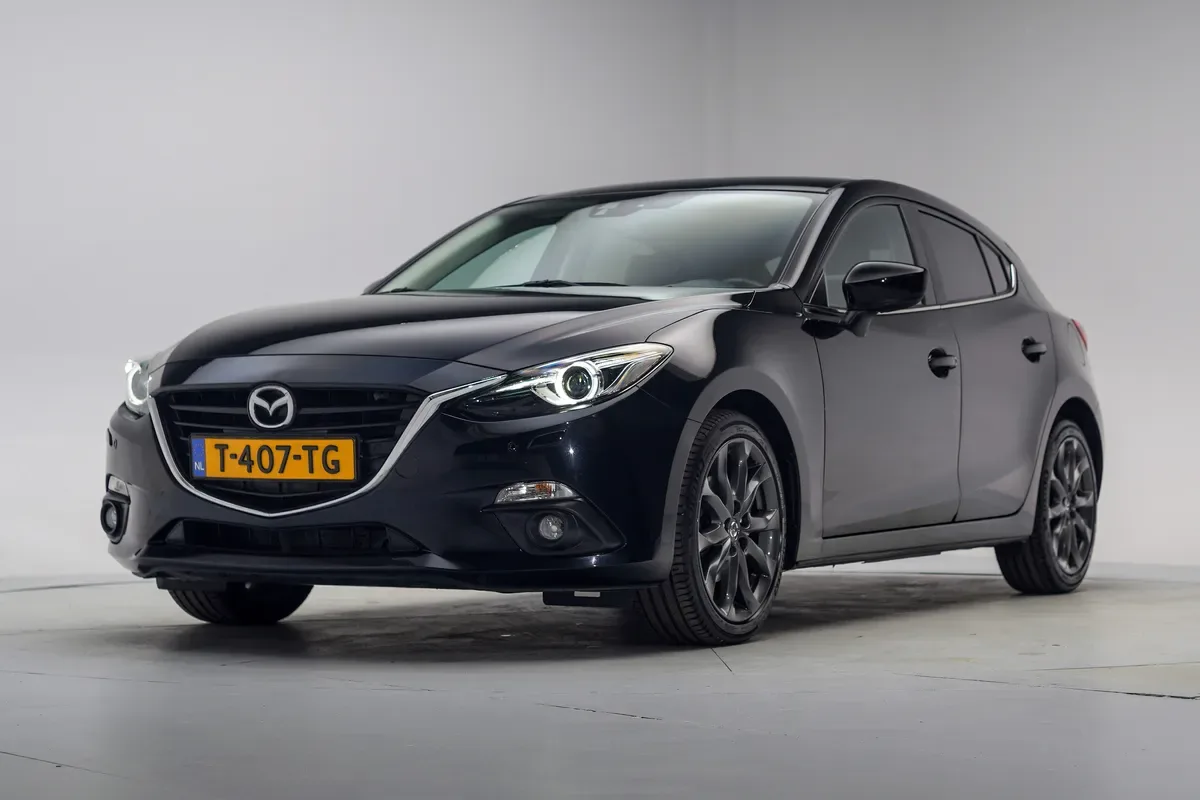 Mazda 3 (2016) — foto 1