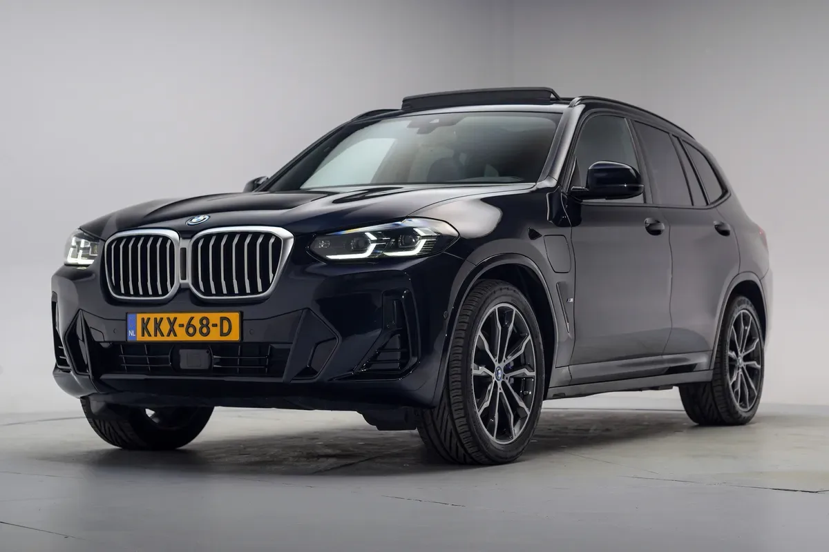 BMW X3 (2023) — foto 1