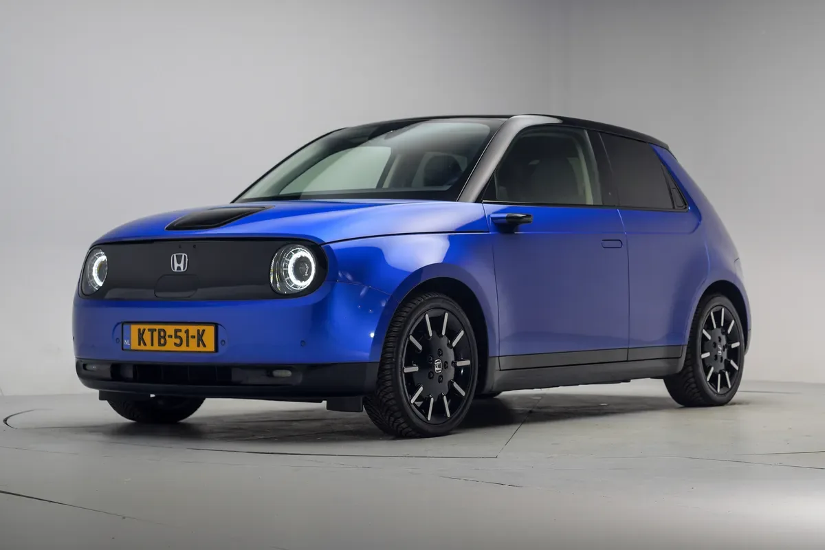 Honda E (2022) — foto 1