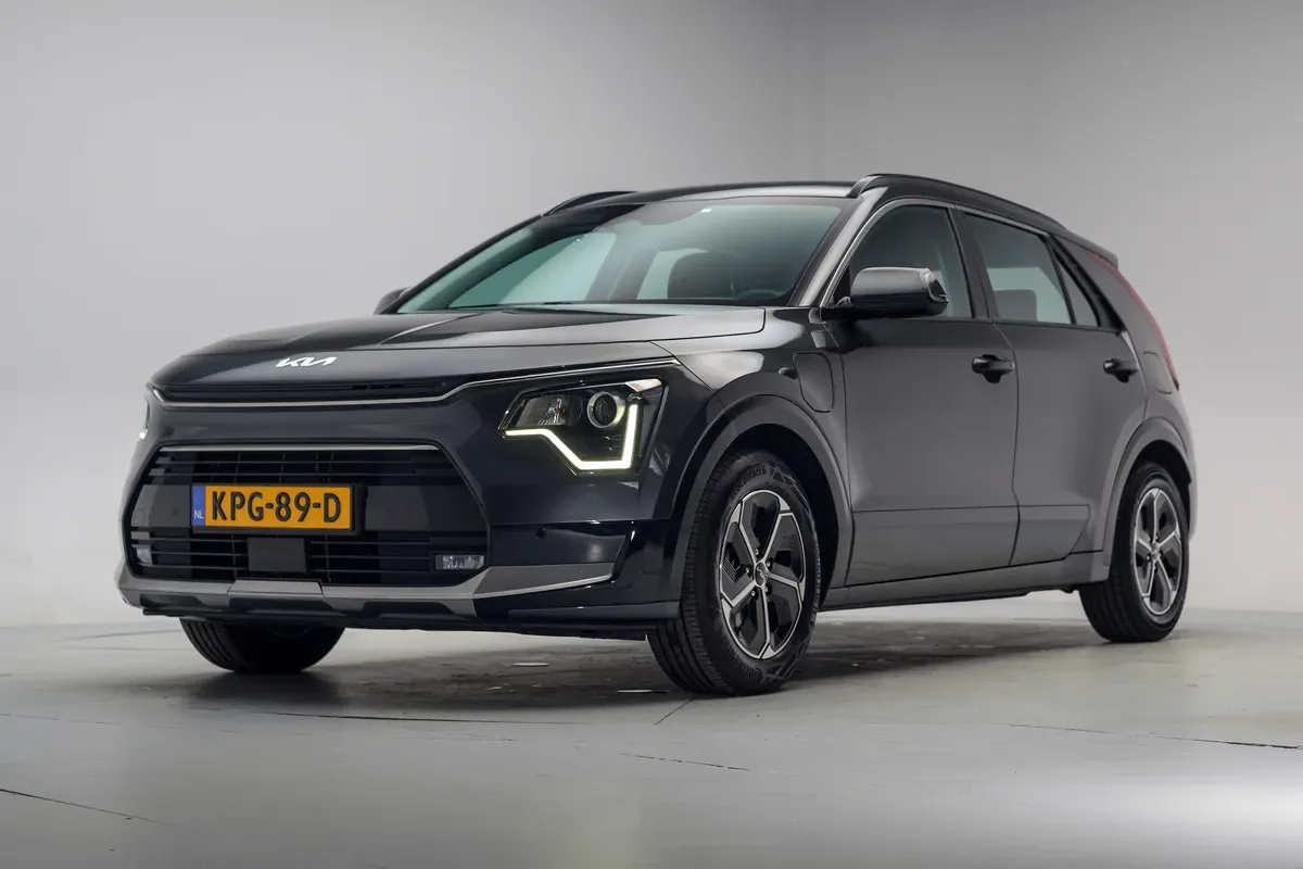 Kia Niro (2023) — foto 1