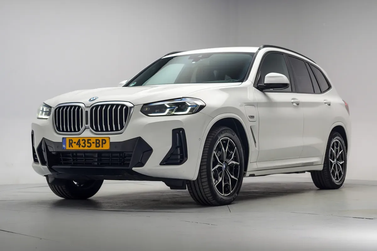 BMW X3 (2022) — foto 1