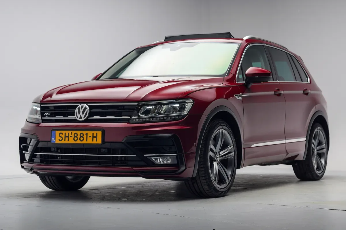 Volkswagen Tiguan (2018) — foto 1