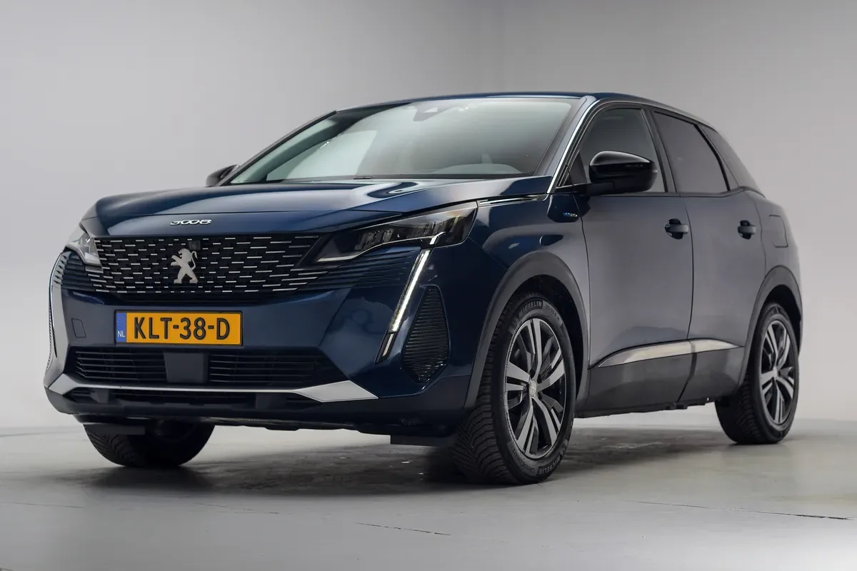Peugeot 3008 (2022) — foto 1