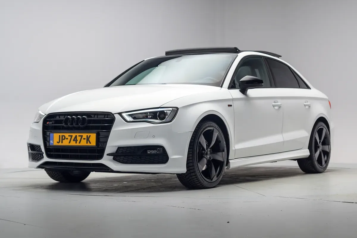Audi A3 (2016) — foto 1