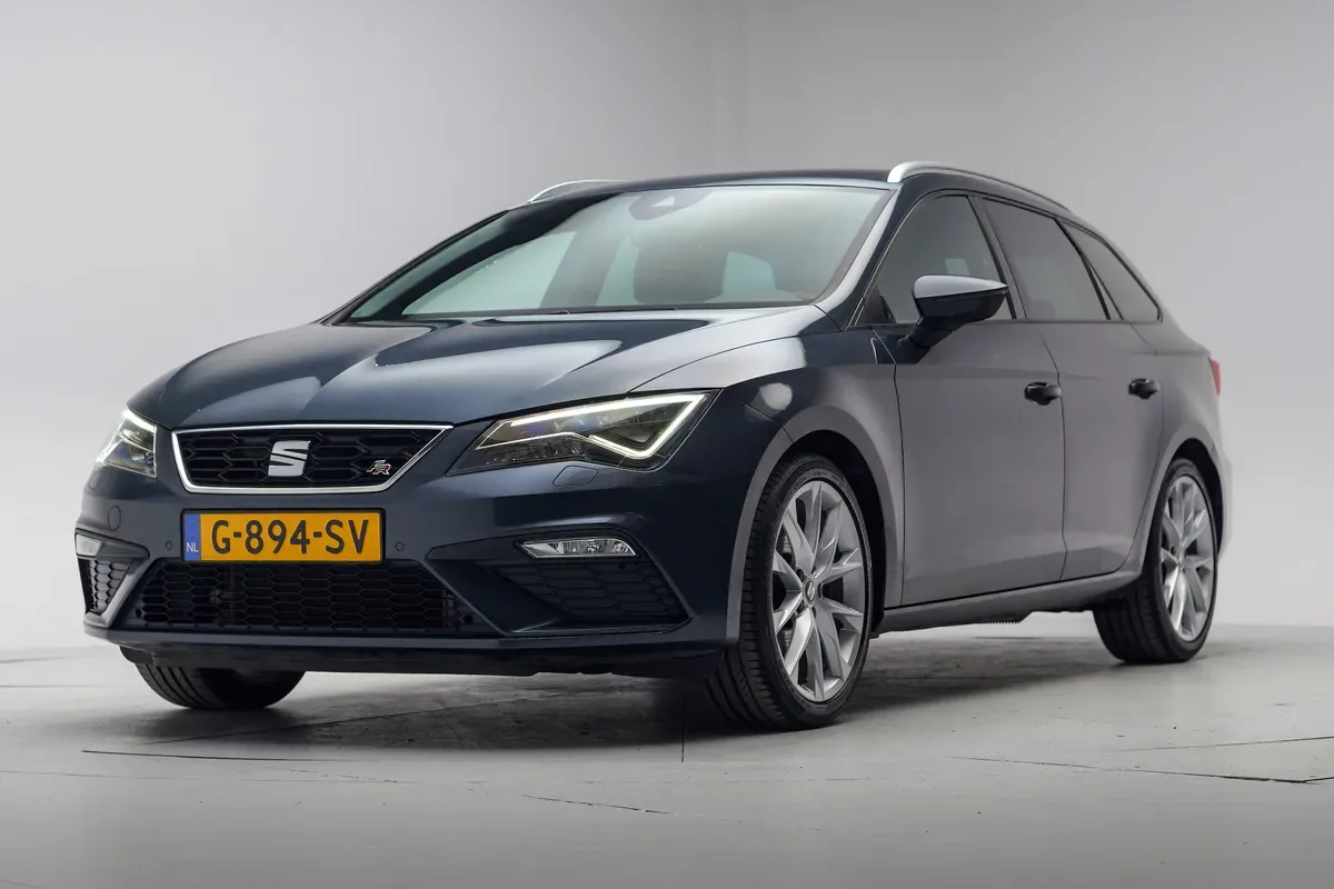 SEAT Leon (2019) — foto 1