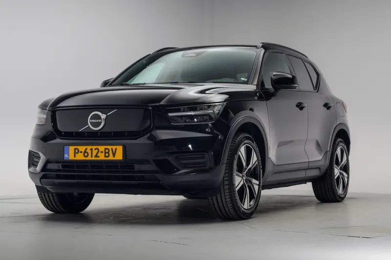 Volvo XC40 (2022)