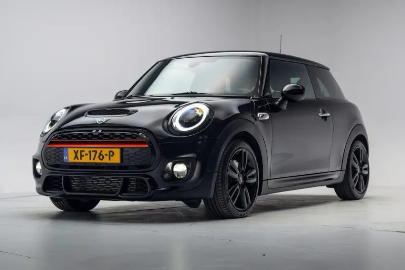 MINI Cooper (2015)