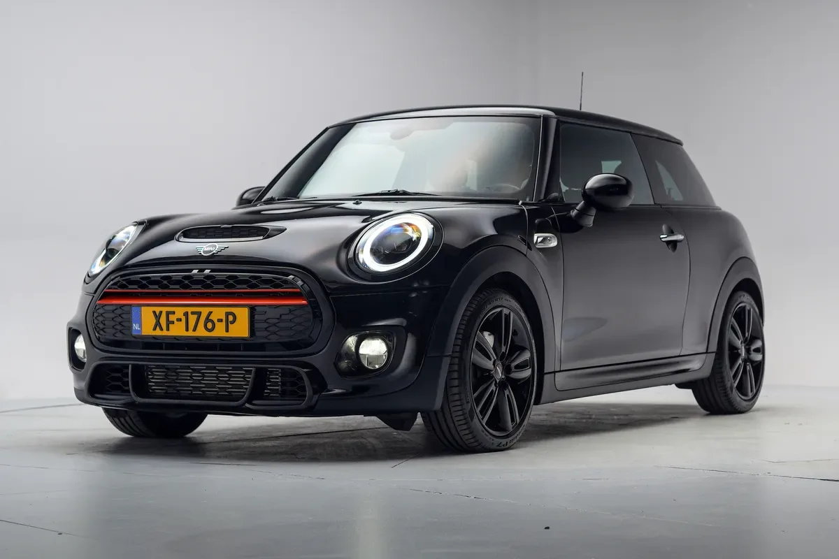 MINI Cooper (2015) — foto 1