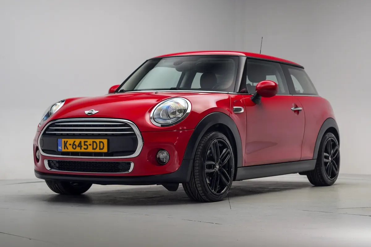 MINI One (2017) — foto 1