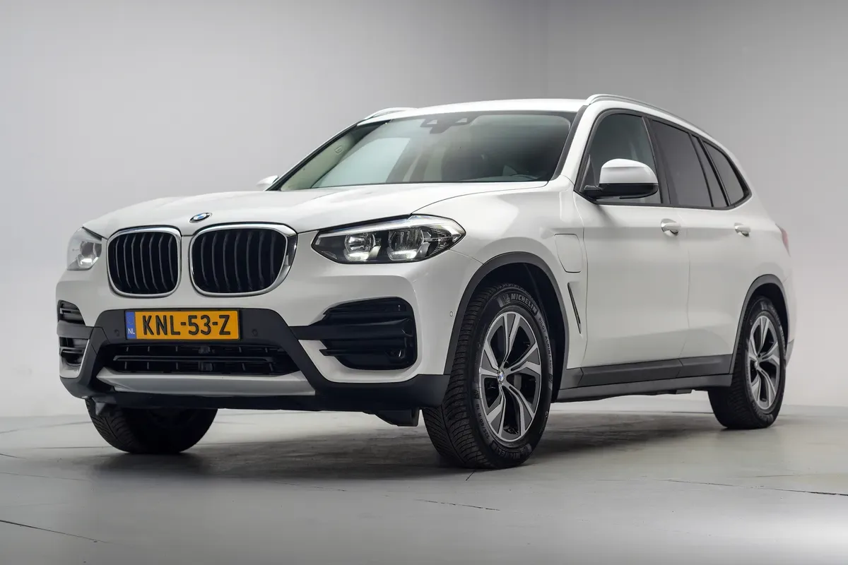 BMW X3 (2021) — foto 1
