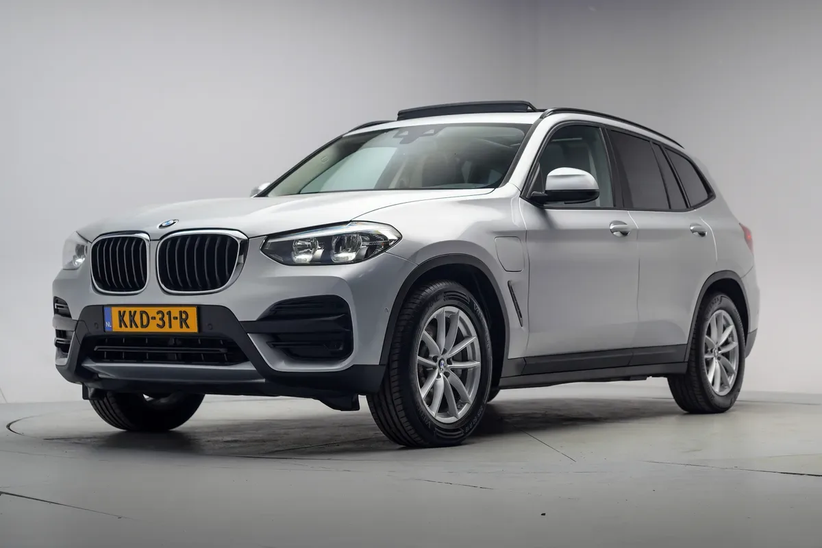BMW X3 (2021) — foto 1