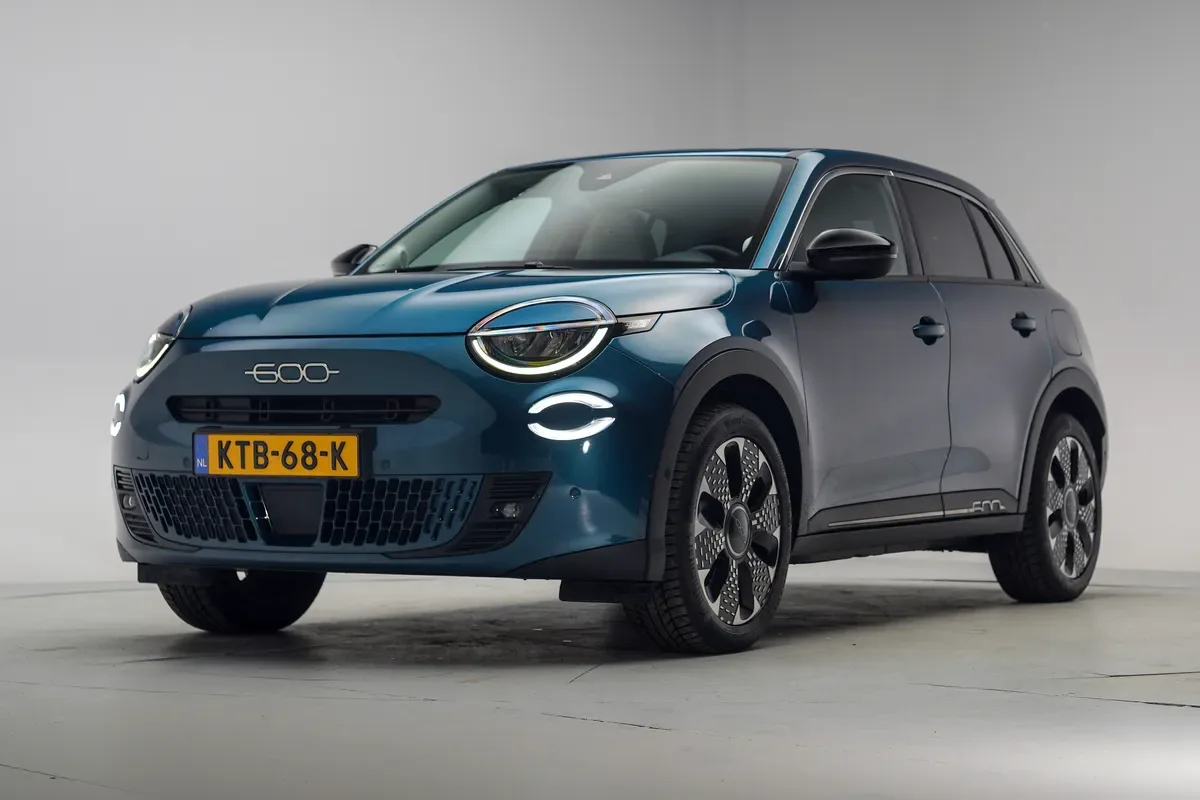 Fiat 600 (2024) — foto 1