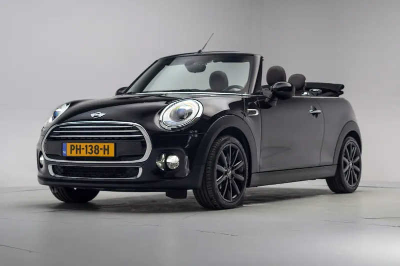 MINI Cabrio (2017)