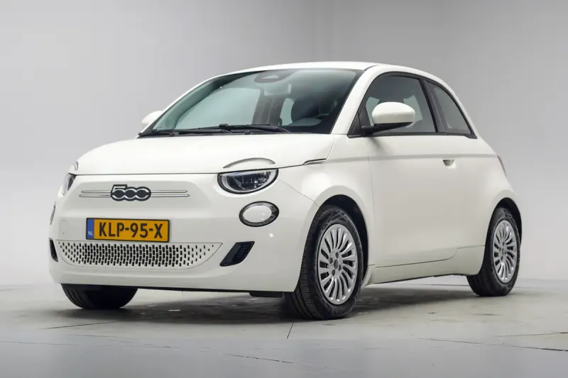 Fiat 500e (2023)