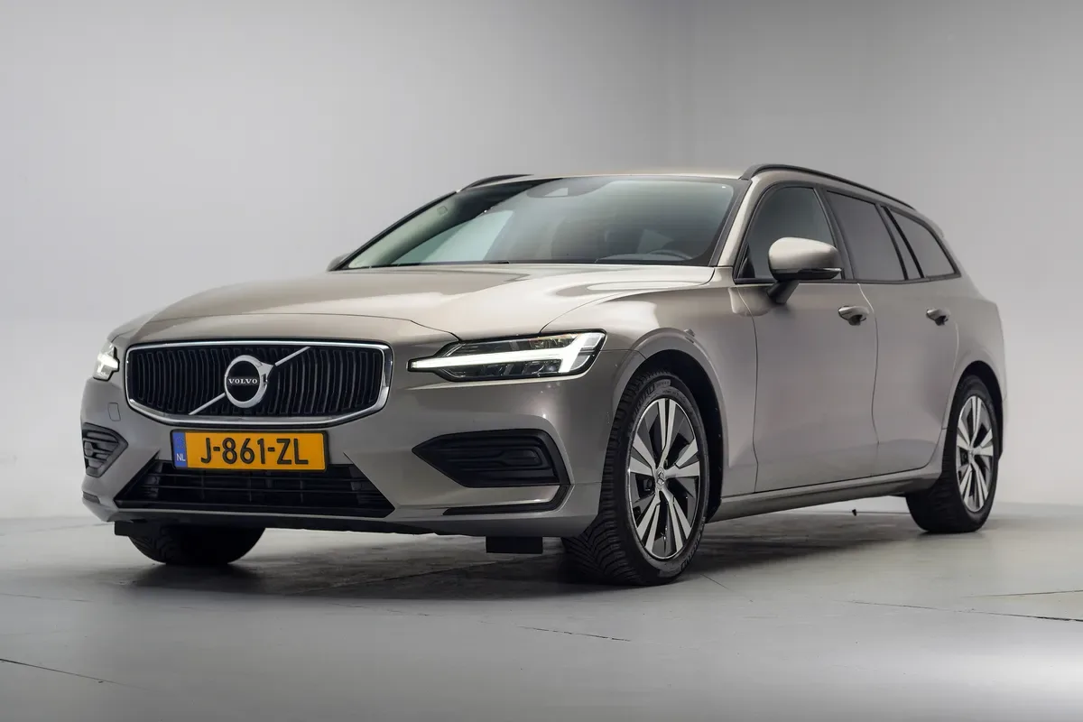 Volvo V60 (2020) — foto 1