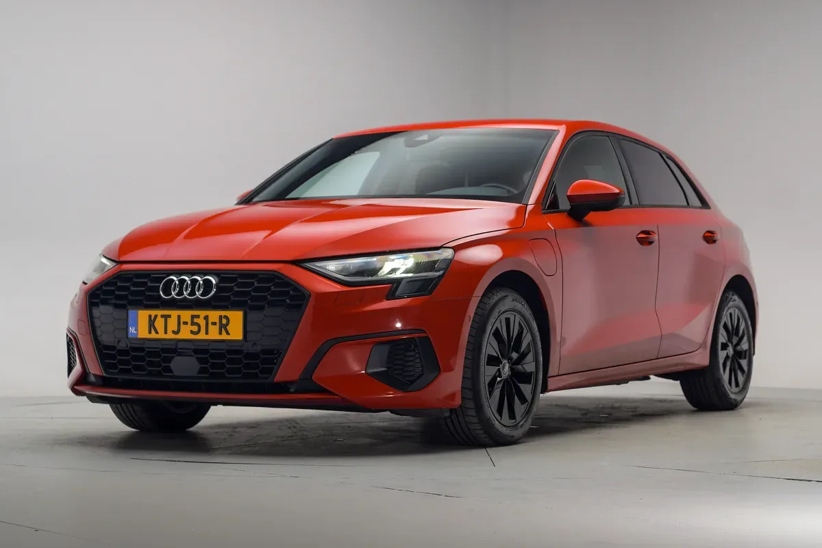 Audi A3 (2022) — foto 1