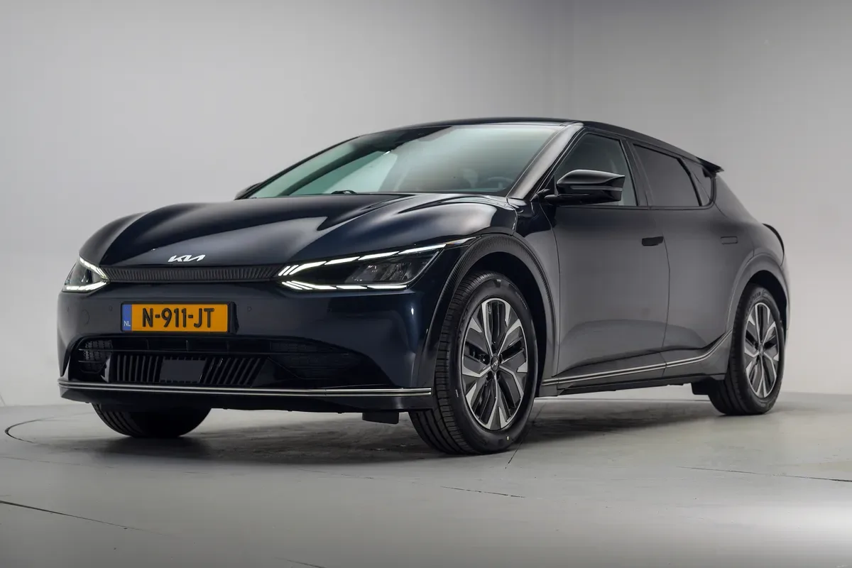 Kia EV6 (2021) — foto 1