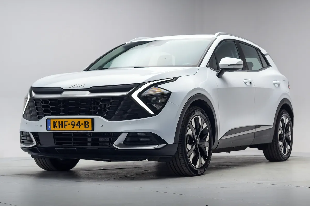 Kia Sportage (2022) — foto 1