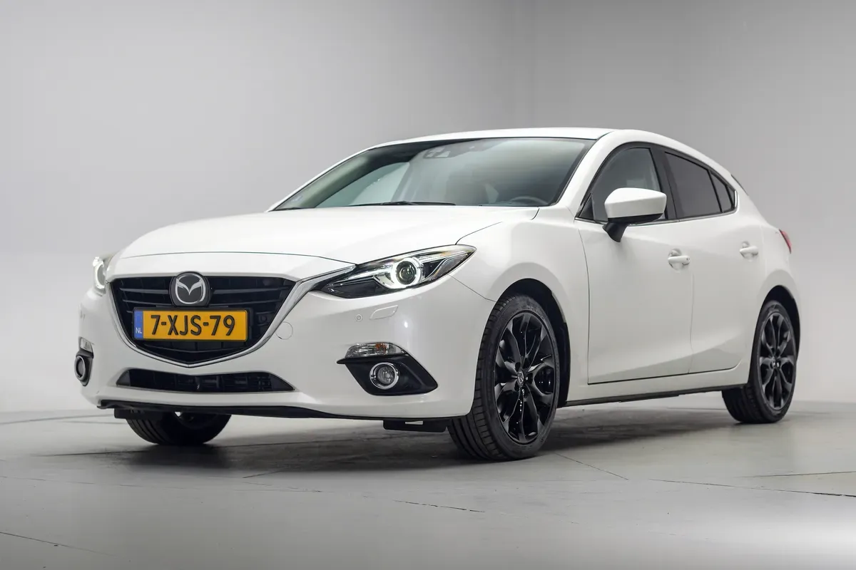 Mazda 3 (2014) — foto 1