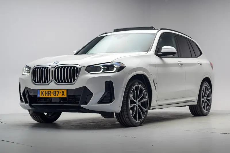 BMW X3 (2023)