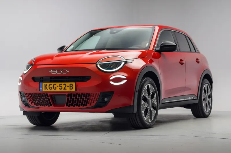 Fiat 600 (2023)