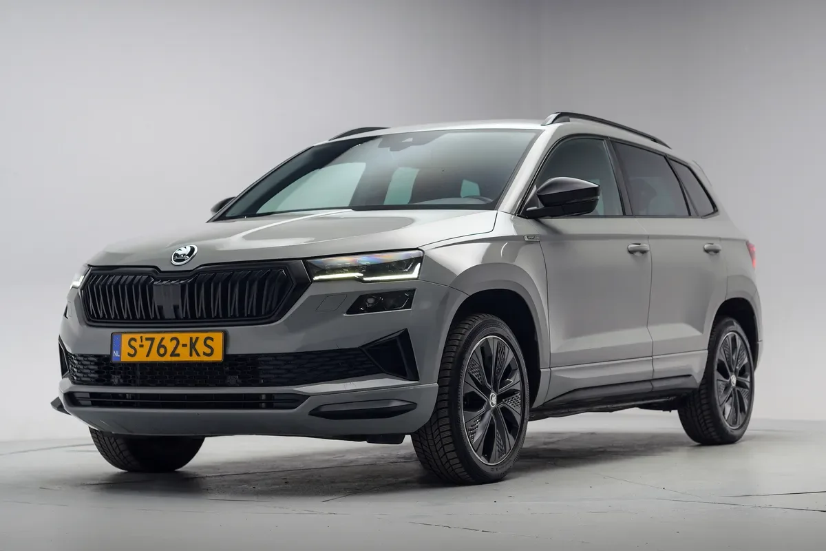 Škoda Karoq (2023) — foto 1