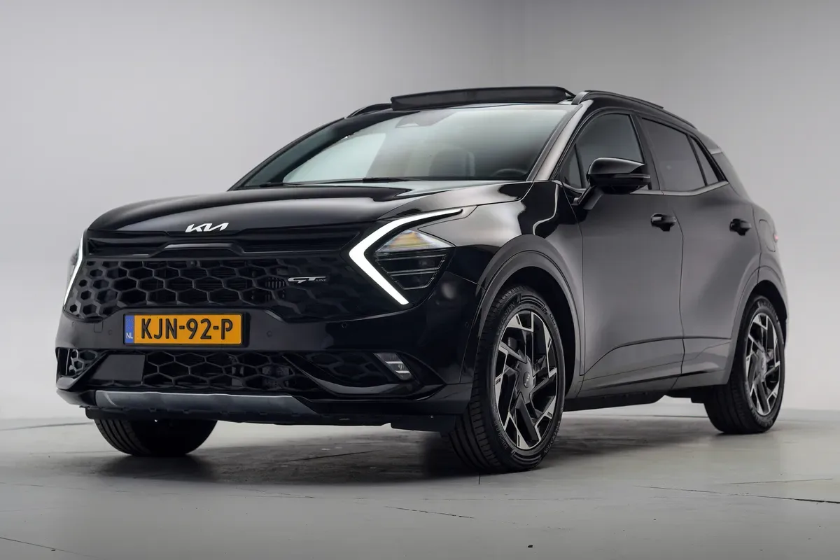 Kia Sportage (2022) — foto 1
